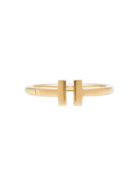 A ring photographed on a plain background: the source photo